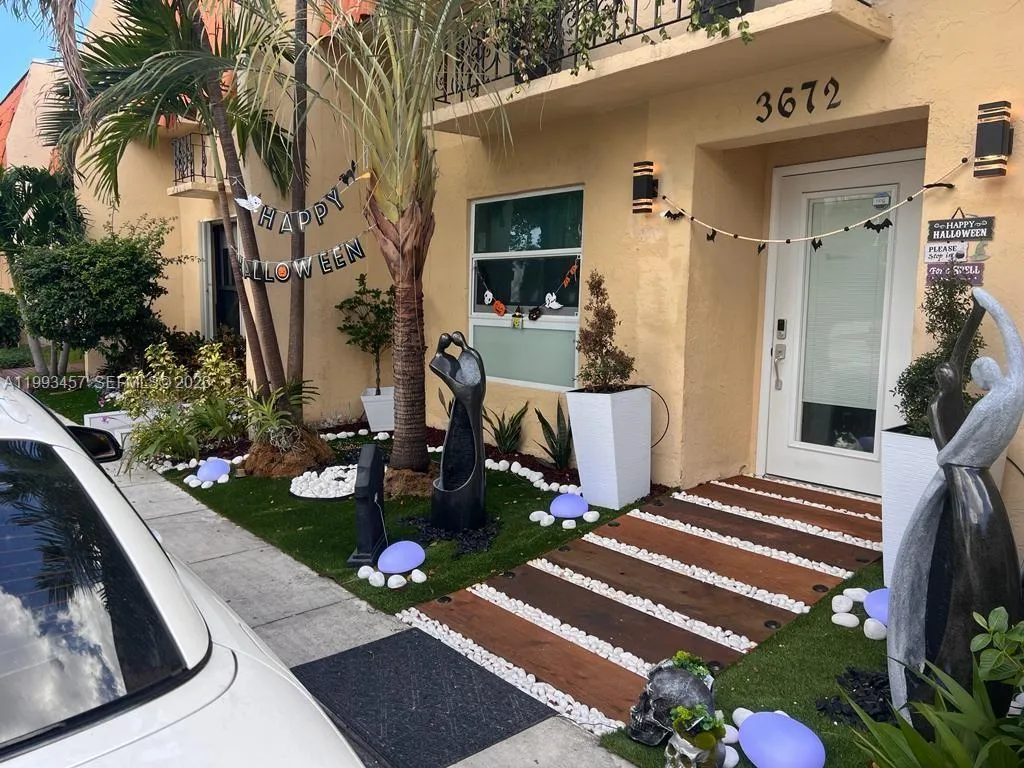 3672 Ne 167th St 31, North Miami Beach, Florida 33, North Miami Beach, Florida 33160, 2 Bedrooms Bedrooms, ,2 BathroomsBathrooms,Residential,For Sale,3672 Ne 167th St 31, North Miami Beach, Florida 33,A11993457