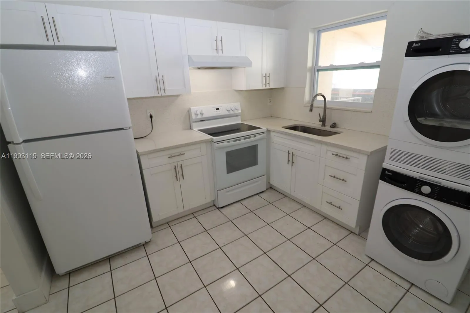 951 Sw 7th St 4, Miami, Florida 33130, Miami, Florida 33130, 3 Bedrooms Bedrooms, ,2 BathroomsBathrooms,Residential Lease,For Rent,951 Sw 7th St 4, Miami, Florida 33130,A11993115