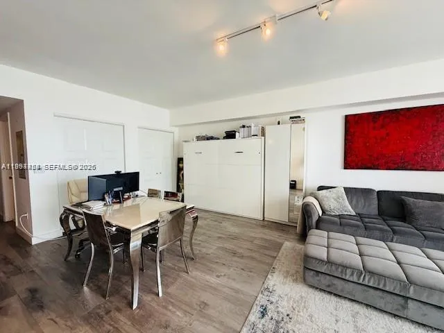 475 Brickell Ave 4910, Miami, Florida 33131, Miami, Florida 33131, ,1 BathroomBathrooms,Residential Lease,For Rent,475 Brickell Ave 4910, Miami, Florida 33131,A11993458