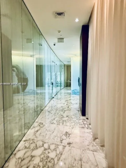 475 Brickell Ave 4910, Miami, Florida 33131, Miami, Florida 33131, ,1 BathroomBathrooms,Residential Lease,For Rent,475 Brickell Ave 4910, Miami, Florida 33131,A11993458