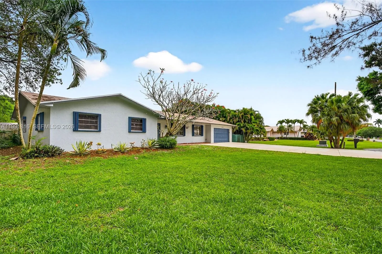 2600 Sw 154th Ln, Davie, Florida 33331, Davie, Florida 33331, 4 Bedrooms Bedrooms, ,3 BathroomsBathrooms,Residential,For Sale,2600 Sw 154th Ln, Davie, Florida 33331,A11991816