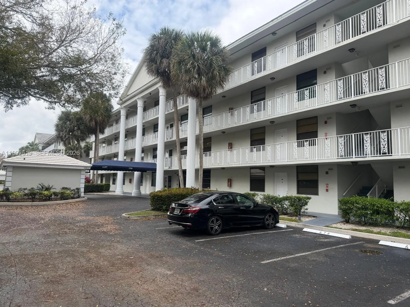 1709 Whitehall Dr 103, Davie, Florida 33324, Davie, Florida 33324, 2 Bedrooms Bedrooms, ,2 BathroomsBathrooms,Residential,For Sale,1709 Whitehall Dr 103, Davie, Florida 33324,A11992519