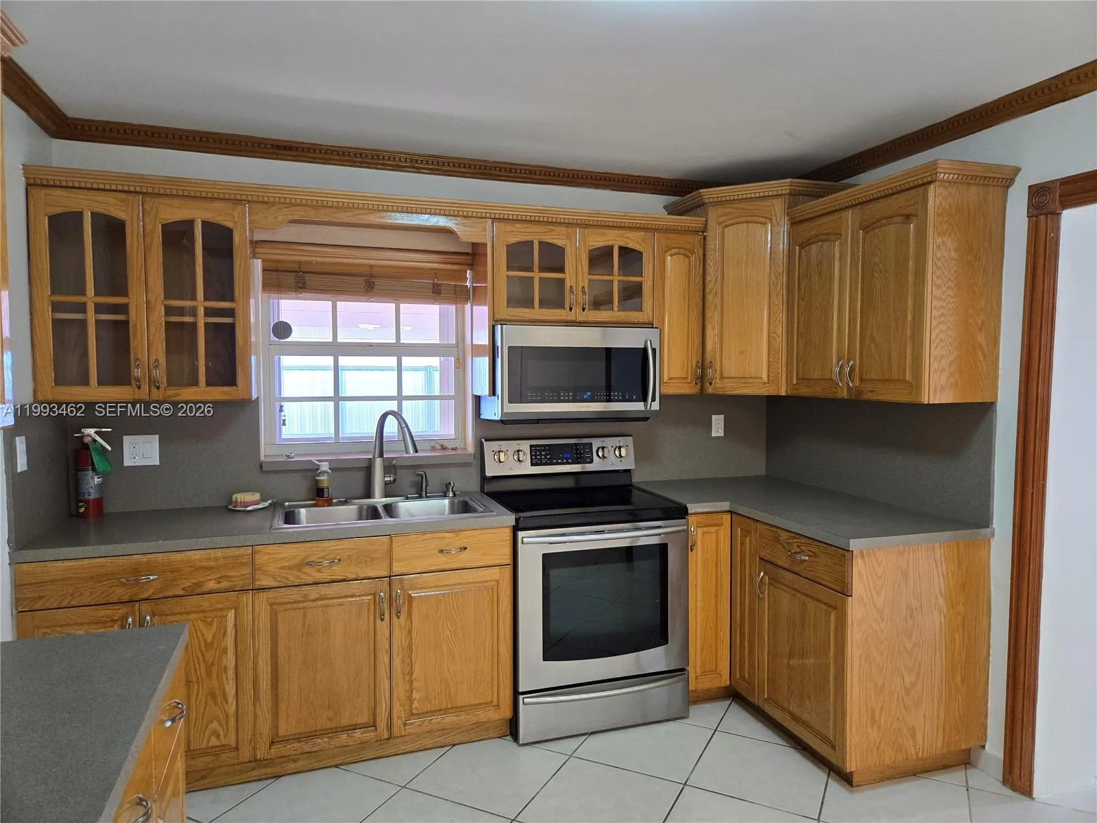 10475 Sw 42 Te 0, Unincorporated Dade, Florida 331, Unincorporated Dade, Florida 33165, 4 Bedrooms Bedrooms, ,3 BathroomsBathrooms,Residential Lease,For Rent,10475 Sw 42 Te 0, Unincorporated Dade, Florida 331,A11993462