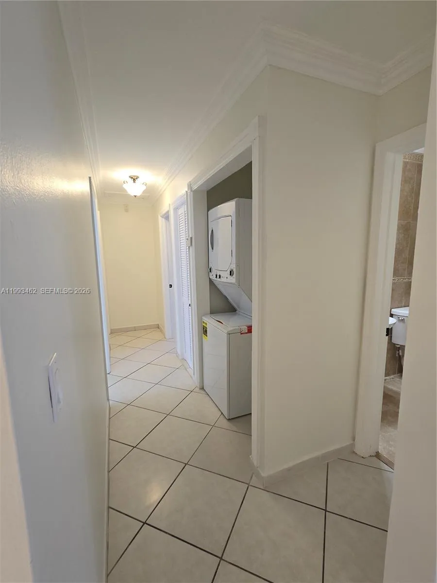 10475 Sw 42 Te 0, Unincorporated Dade, Florida 331, Unincorporated Dade, Florida 33165, 4 Bedrooms Bedrooms, ,3 BathroomsBathrooms,Residential Lease,For Rent,10475 Sw 42 Te 0, Unincorporated Dade, Florida 331,A11993462