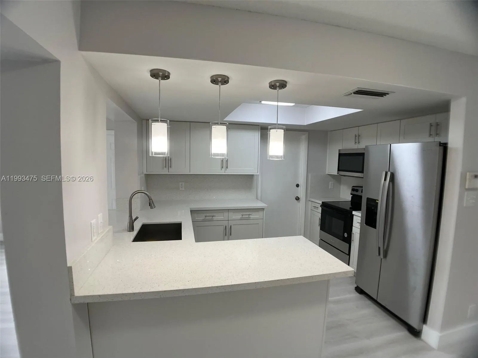 6990 Nw 17th St, Margate, Florida 33063, Margate, Florida 33063, 2 Bedrooms Bedrooms, ,1 BathroomBathrooms,Residential Lease,For Rent,6990 Nw 17th St, Margate, Florida 33063,A11993475