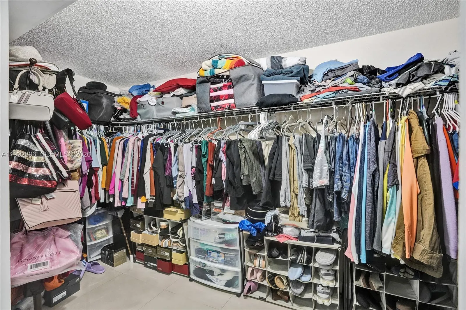 Miami, Florida 33183, 4 Bedrooms Bedrooms, ,2 BathroomsBathrooms,Residential,For Sale,A11992896