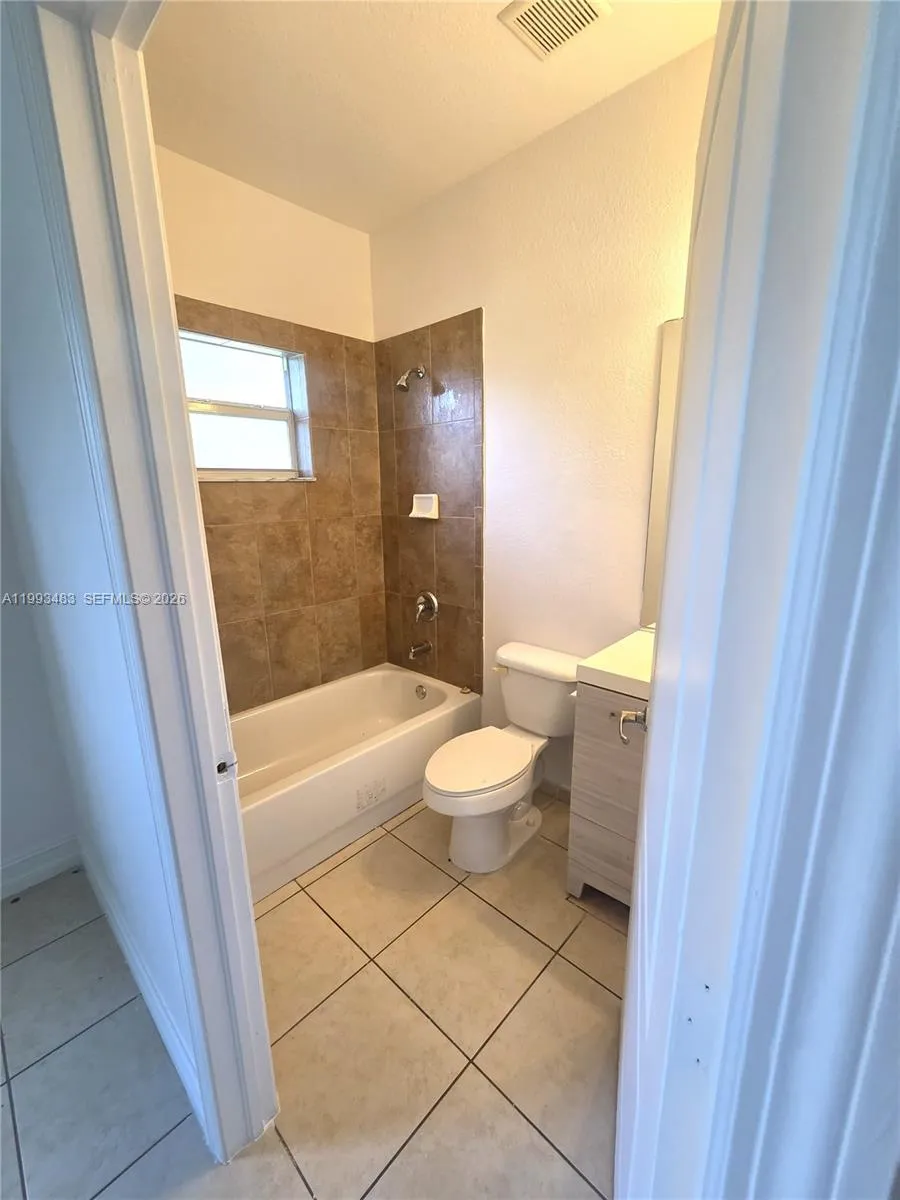 10357 Sw 178th St 10357, Miami, Florida 33157, Miami, Florida 33157, 3 Bedrooms Bedrooms, ,2 BathroomsBathrooms,Residential Lease,For Rent,10357 Sw 178th St 10357, Miami, Florida 33157,A11993483