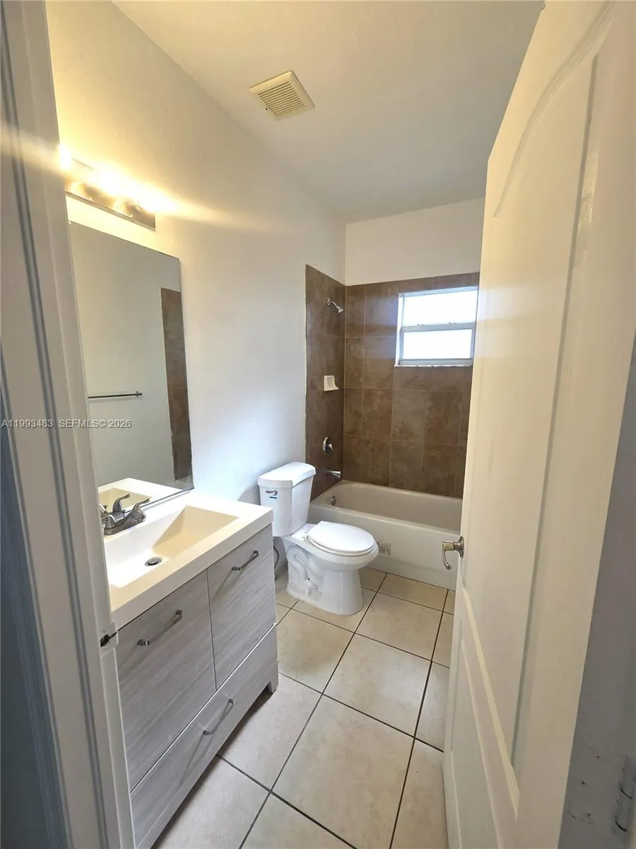10357 Sw 178th St 10357, Miami, Florida 33157, Miami, Florida 33157, 3 Bedrooms Bedrooms, ,2 BathroomsBathrooms,Residential Lease,For Rent,10357 Sw 178th St 10357, Miami, Florida 33157,A11993483