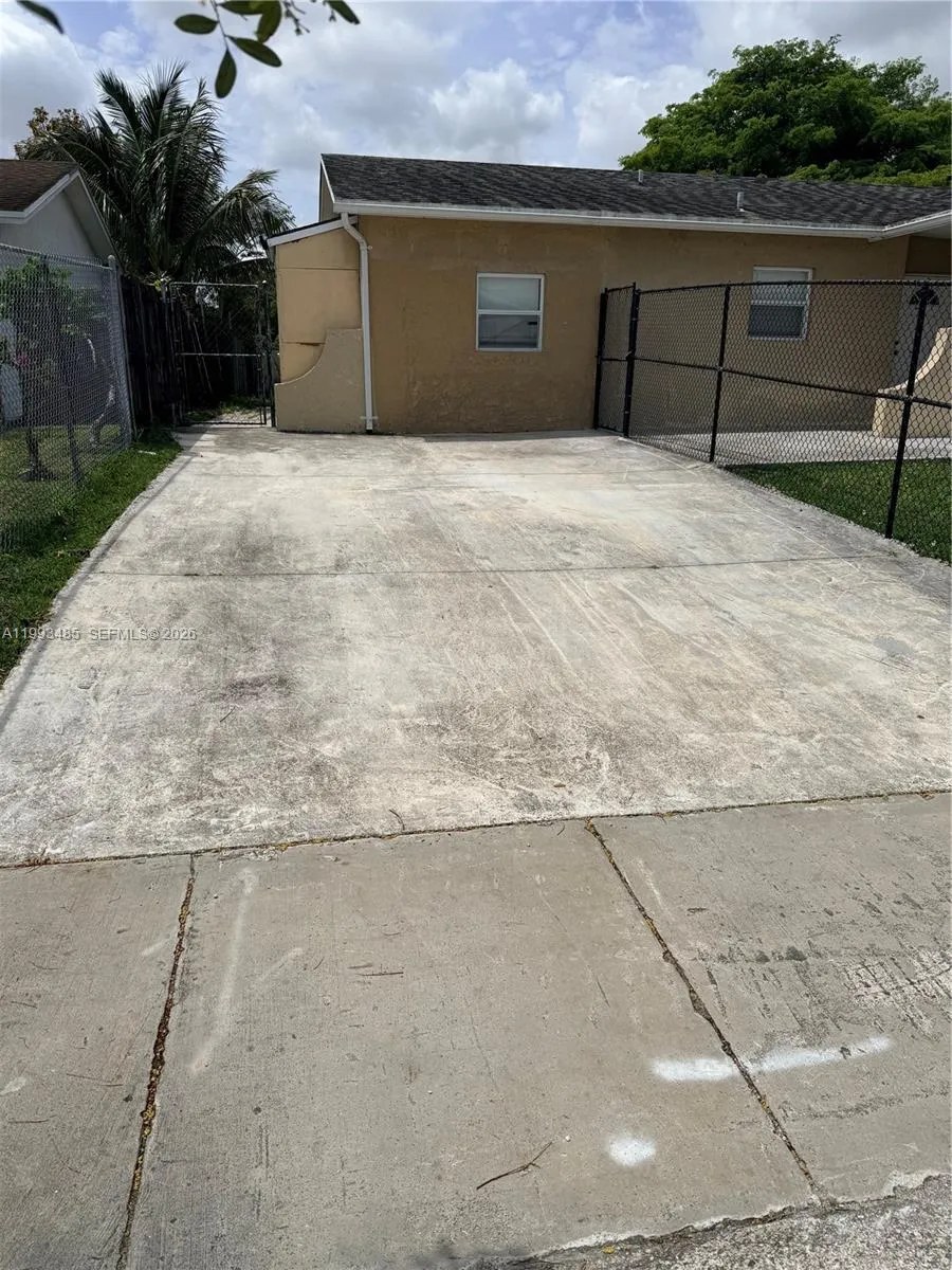 26468 Sw 123rd Pl N/a, Homestead, Florida 33032, Homestead, Florida 33032, 4 Bedrooms Bedrooms, ,2 BathroomsBathrooms,Residential Lease,For Rent,26468 Sw 123rd Pl N/a, Homestead, Florida 33032,A11993485