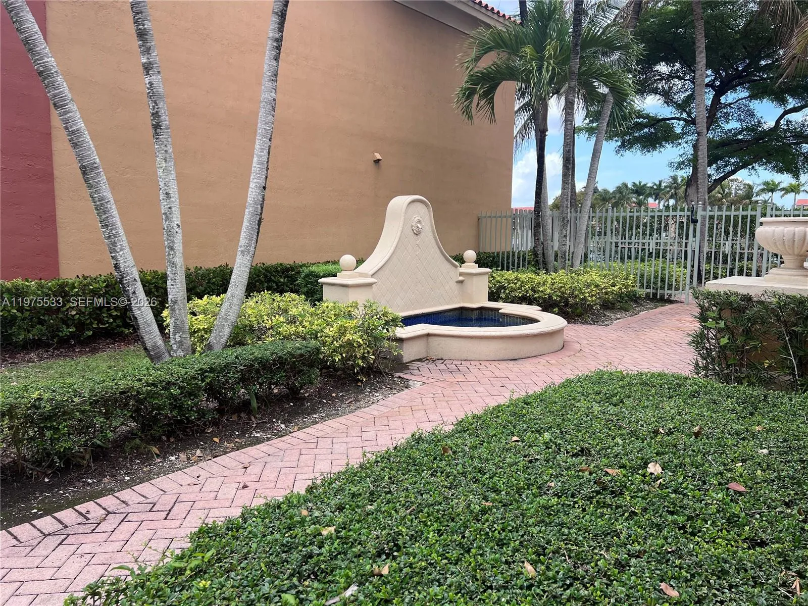 6104 Nw 114th Pl 213, Doral, Florida 33178, Doral, Florida 33178, 3 Bedrooms Bedrooms, ,2 BathroomsBathrooms,Residential Lease,For Rent,6104 Nw 114th Pl 213, Doral, Florida 33178,A11975533