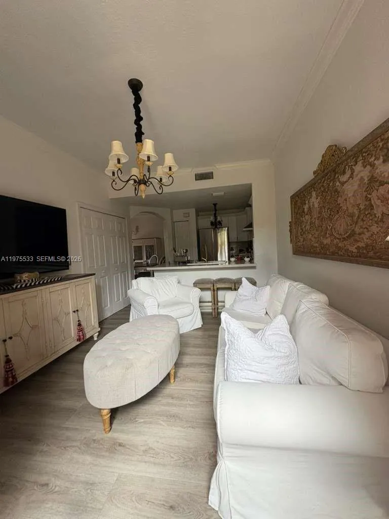 6104 Nw 114th Pl 213, Doral, Florida 33178, Doral, Florida 33178, 3 Bedrooms Bedrooms, ,2 BathroomsBathrooms,Residential Lease,For Rent,6104 Nw 114th Pl 213, Doral, Florida 33178,A11975533
