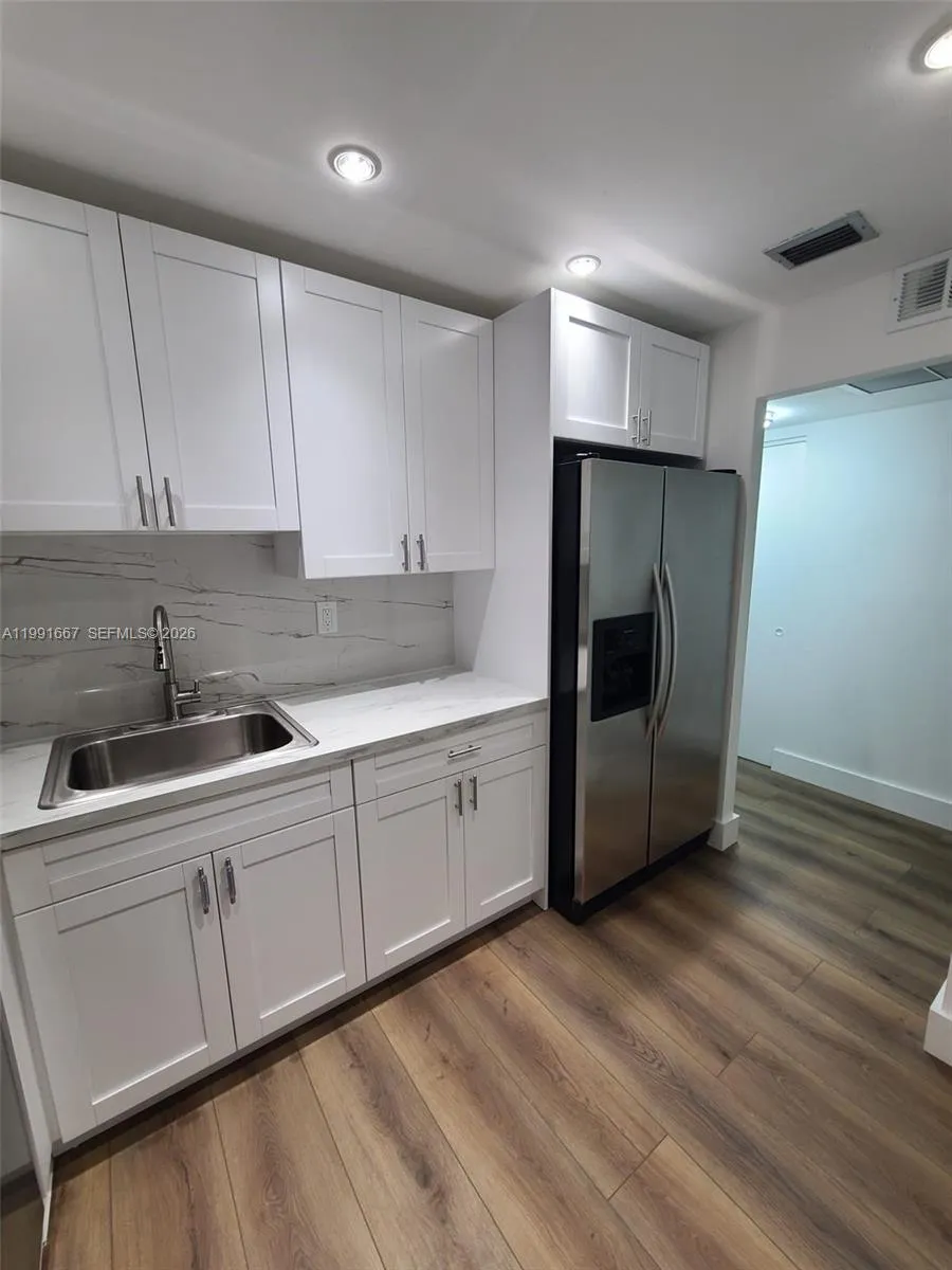 17570 Atlantic Blvd 501, Sunny Isles Beach, Florid, Sunny Isles Beach, Florida 33160, 2 Bedrooms Bedrooms, ,1 BathroomBathrooms,Residential Lease,For Rent,17570 Atlantic Blvd 501, Sunny Isles Beach, Florid,A11991667