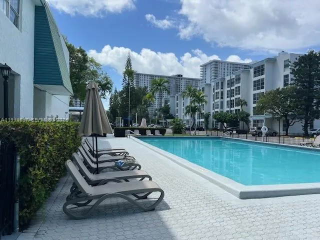 17570 Atlantic Blvd 501, Sunny Isles Beach, Florid, Sunny Isles Beach, Florida 33160, 2 Bedrooms Bedrooms, ,1 BathroomBathrooms,Residential Lease,For Rent,17570 Atlantic Blvd 501, Sunny Isles Beach, Florid,A11991667
