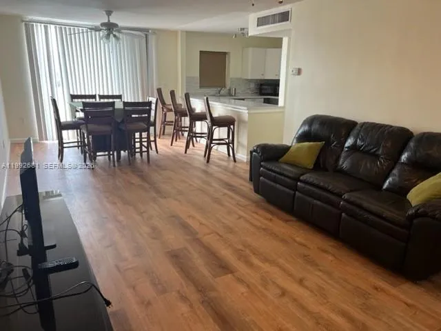 7900 Tatum Waterway Dr 503, Miami Beach, Florida 3, Miami Beach, Florida 33141, 2 Bedrooms Bedrooms, ,2 BathroomsBathrooms,Residential Lease,For Rent,7900 Tatum Waterway Dr 503, Miami Beach, Florida 3,A11992681