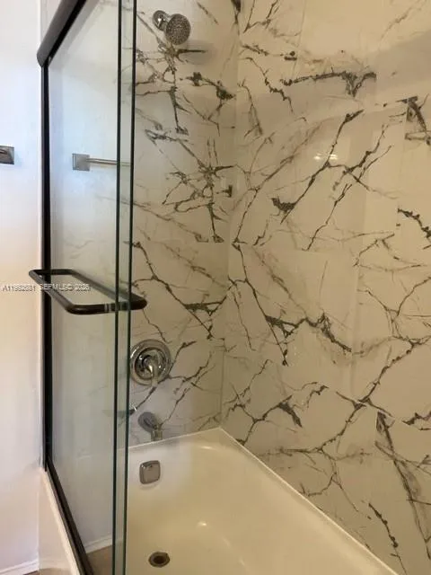 7900 Tatum Waterway Dr 503, Miami Beach, Florida 3, Miami Beach, Florida 33141, 2 Bedrooms Bedrooms, ,2 BathroomsBathrooms,Residential Lease,For Rent,7900 Tatum Waterway Dr 503, Miami Beach, Florida 3,A11992681