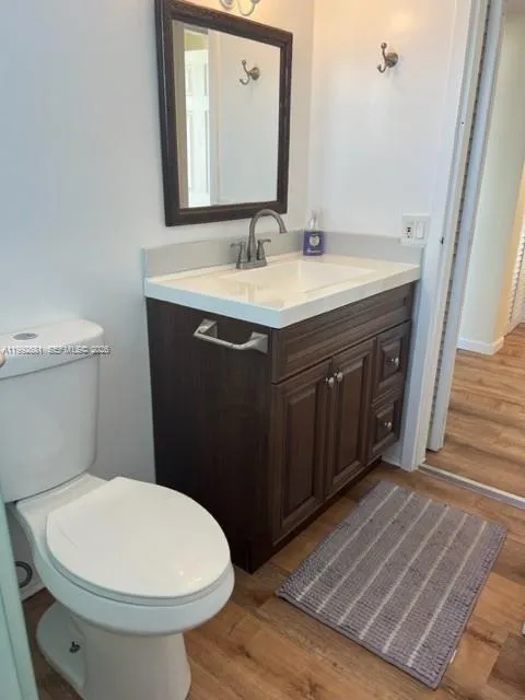 7900 Tatum Waterway Dr 503, Miami Beach, Florida 3, Miami Beach, Florida 33141, 2 Bedrooms Bedrooms, ,2 BathroomsBathrooms,Residential Lease,For Rent,7900 Tatum Waterway Dr 503, Miami Beach, Florida 3,A11992681