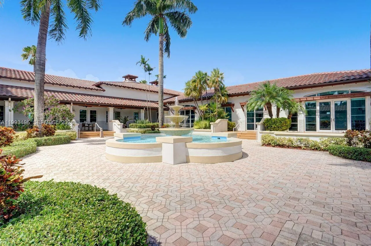 10750 Nw 66th St 203, Doral, Florida 33178, Doral, Florida 33178, 2 Bedrooms Bedrooms, ,2 BathroomsBathrooms,Residential Lease,For Rent,10750 Nw 66th St 203, Doral, Florida 33178,A11993495