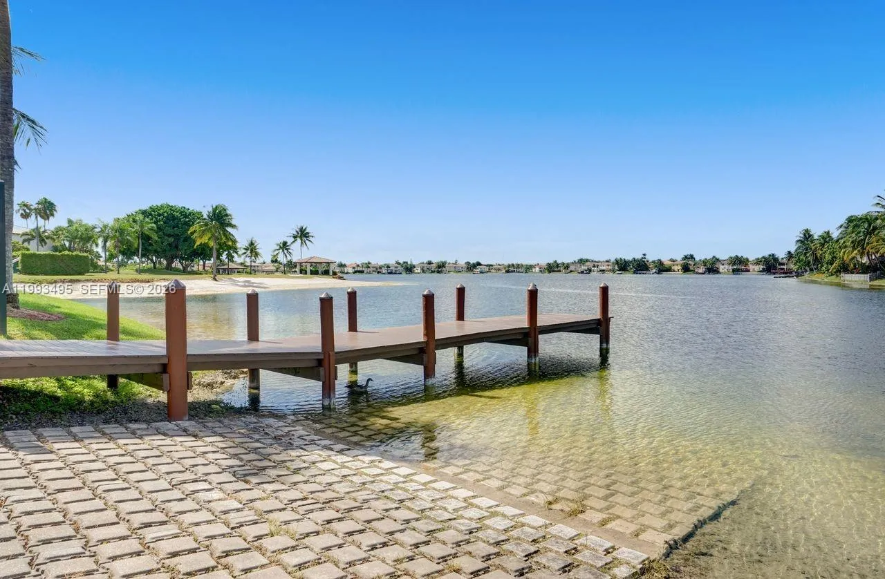 10750 Nw 66th St 203, Doral, Florida 33178, Doral, Florida 33178, 2 Bedrooms Bedrooms, ,2 BathroomsBathrooms,Residential Lease,For Rent,10750 Nw 66th St 203, Doral, Florida 33178,A11993495