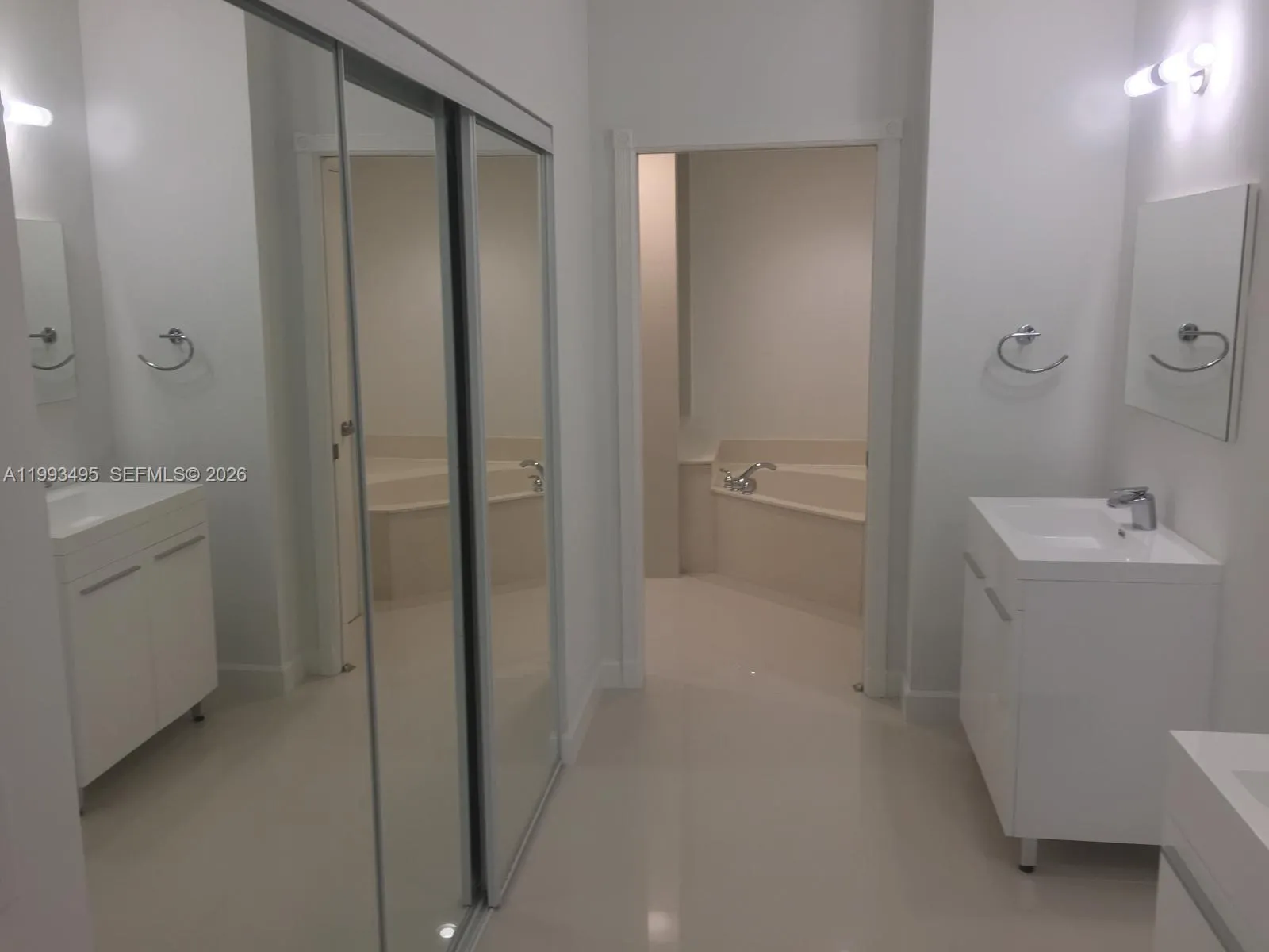 10750 Nw 66th St 203, Doral, Florida 33178, Doral, Florida 33178, 2 Bedrooms Bedrooms, ,2 BathroomsBathrooms,Residential Lease,For Rent,10750 Nw 66th St 203, Doral, Florida 33178,A11993495