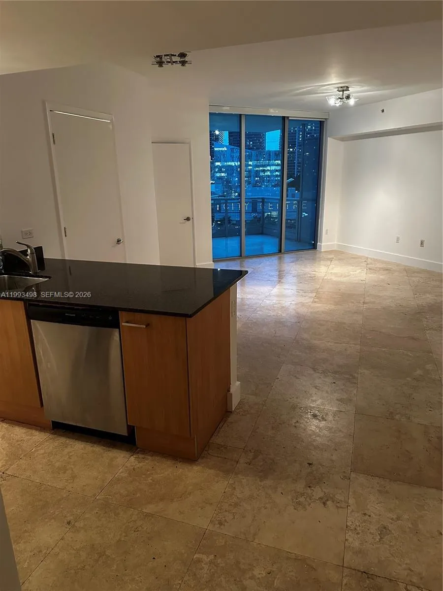 350 S Miami Ave 1704, Miami, Florida 33130, Miami, Florida 33130, 3 Bedrooms Bedrooms, ,2 BathroomsBathrooms,Residential Lease,For Rent,350 S Miami Ave 1704, Miami, Florida 33130,A11993498