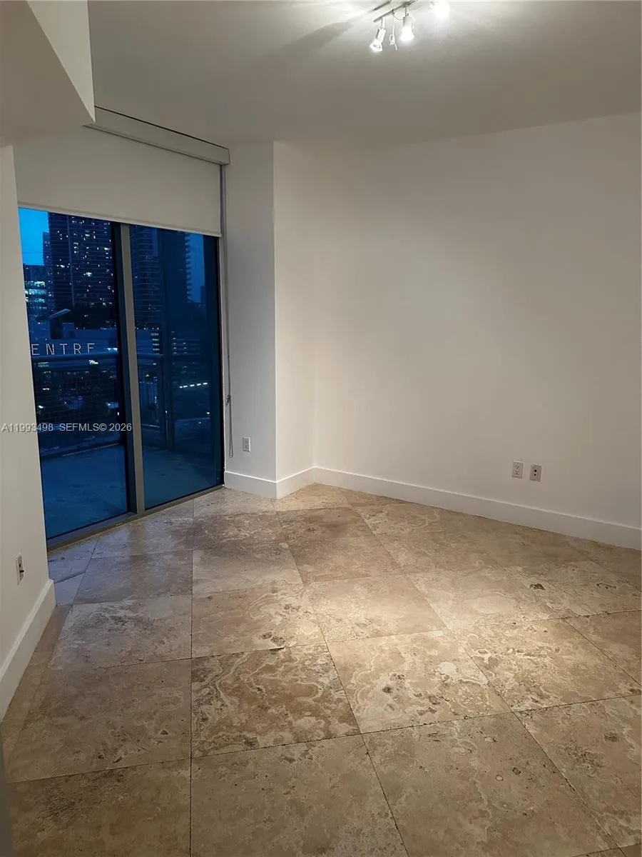 350 S Miami Ave 1704, Miami, Florida 33130, Miami, Florida 33130, 3 Bedrooms Bedrooms, ,2 BathroomsBathrooms,Residential Lease,For Rent,350 S Miami Ave 1704, Miami, Florida 33130,A11993498