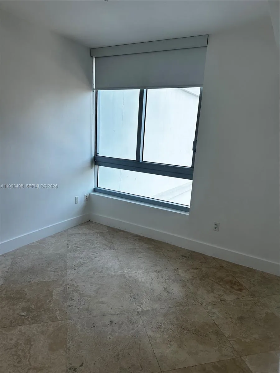350 S Miami Ave 1704, Miami, Florida 33130, Miami, Florida 33130, 3 Bedrooms Bedrooms, ,2 BathroomsBathrooms,Residential Lease,For Rent,350 S Miami Ave 1704, Miami, Florida 33130,A11993498