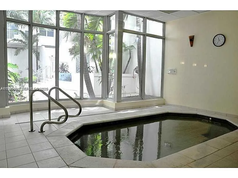 1830 Radius Dr 201, Hollywood, Florida 33020, Hollywood, Florida 33020, 1 Bedroom Bedrooms, ,2 BathroomsBathrooms,Residential Lease,For Rent,1830 Radius Dr 201, Hollywood, Florida 33020,A11993500