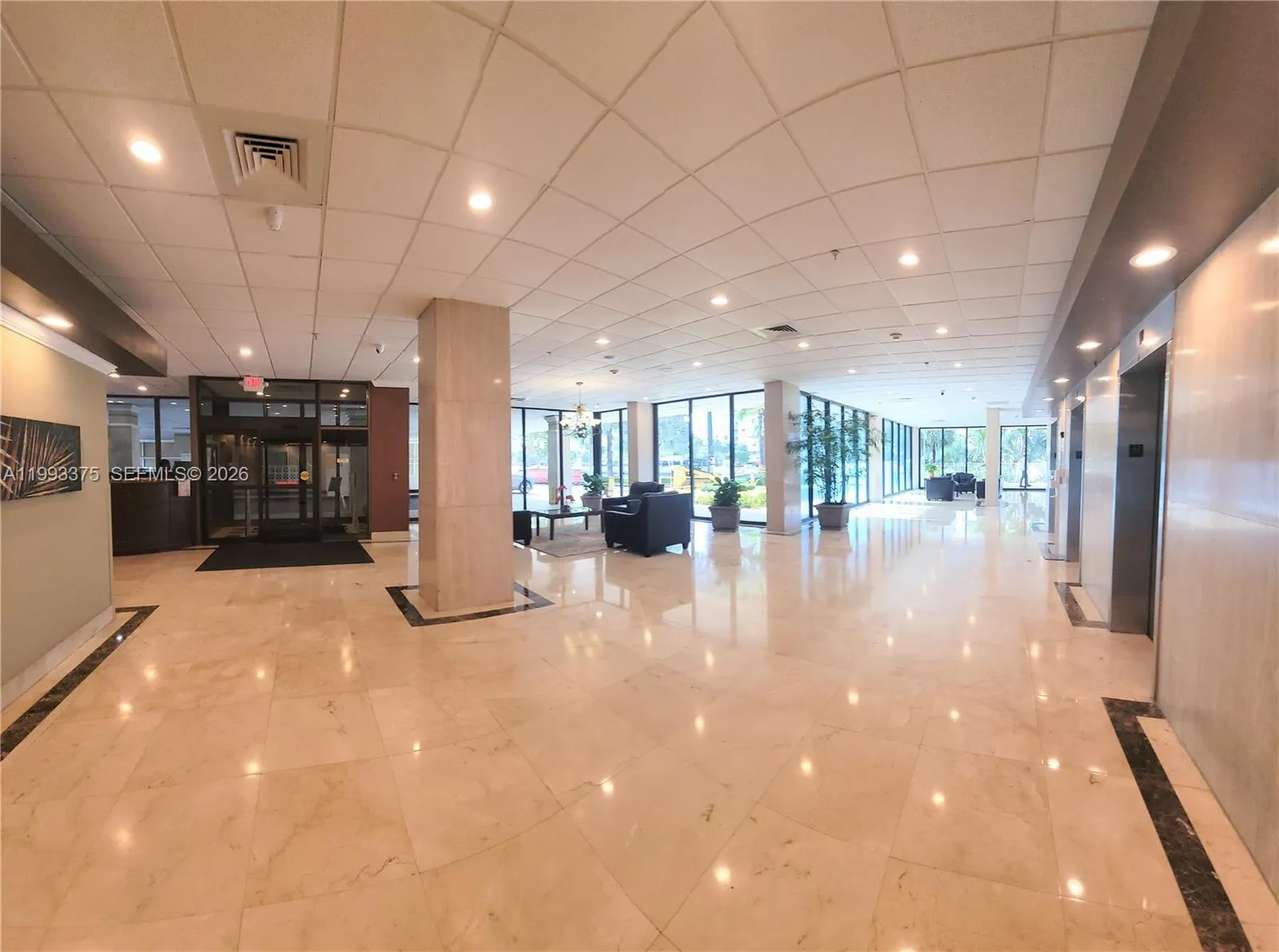 400 S Kings Point Dr 220, Sunny Isles Beach, Flori, Sunny Isles Beach, Florida 33160, 1 Bedroom Bedrooms, ,1 BathroomBathrooms,Residential Lease,For Rent,400 S Kings Point Dr 220, Sunny Isles Beach, Flori,A11993375