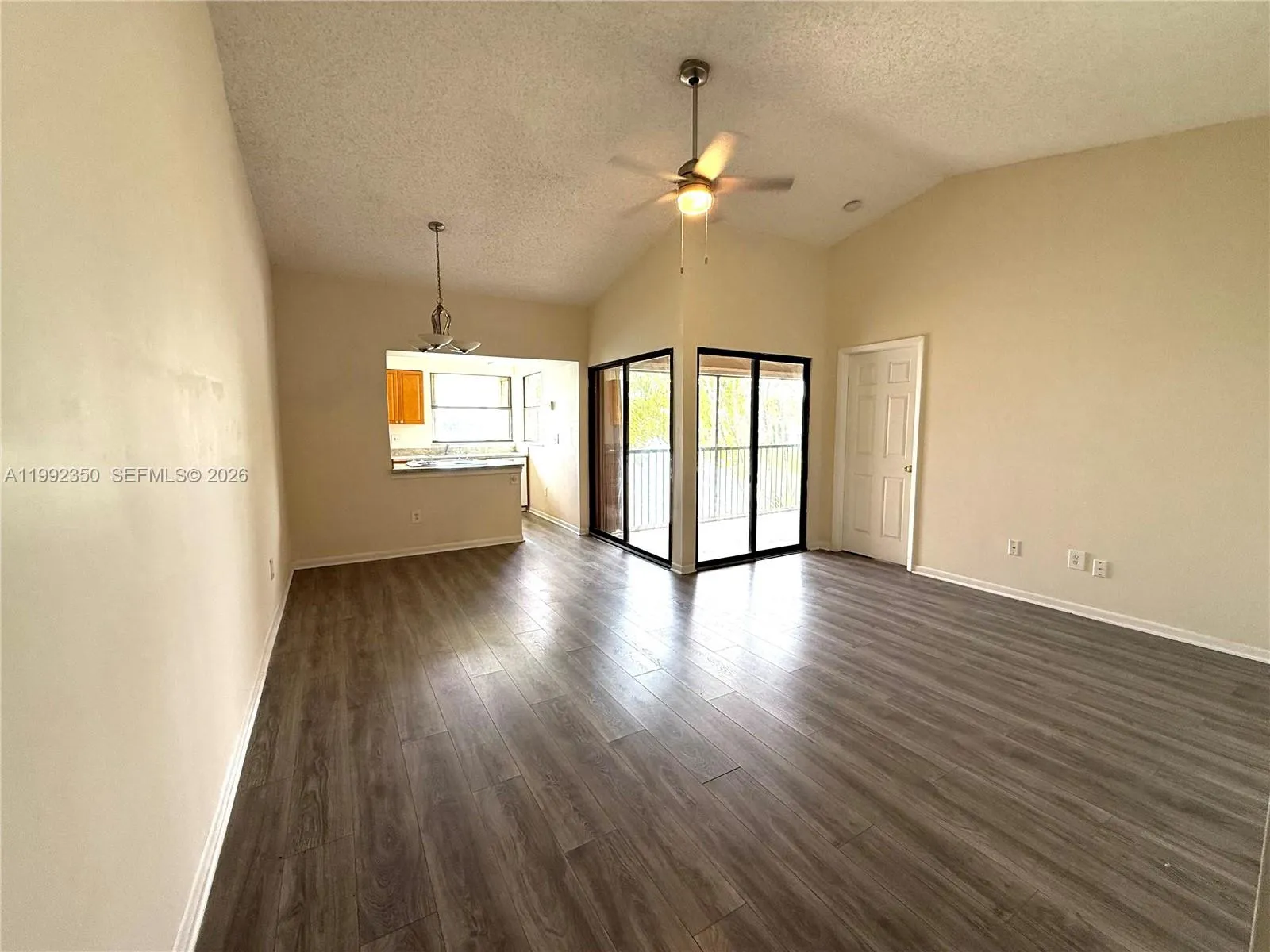 800 Independence Dr 800i, Homestead, Florida 33034, Homestead, Florida 33034, 2 Bedrooms Bedrooms, ,1 BathroomBathrooms,Residential Lease,For Rent,800 Independence Dr 800i, Homestead, Florida 33034,A11992350