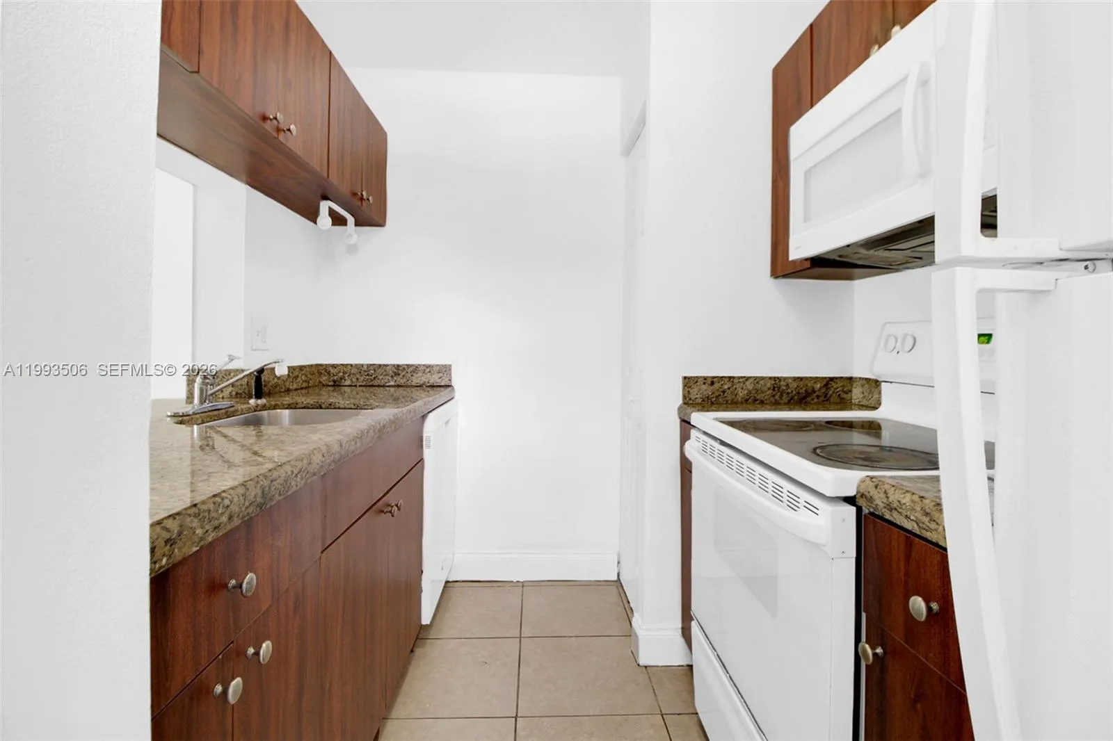 9730 Hammocks Blvd 203-28, Miami, Florida 33196, Miami, Florida 33196, 3 Bedrooms Bedrooms, ,2 BathroomsBathrooms,Residential Lease,For Rent,9730 Hammocks Blvd 203-28, Miami, Florida 33196,A11993506