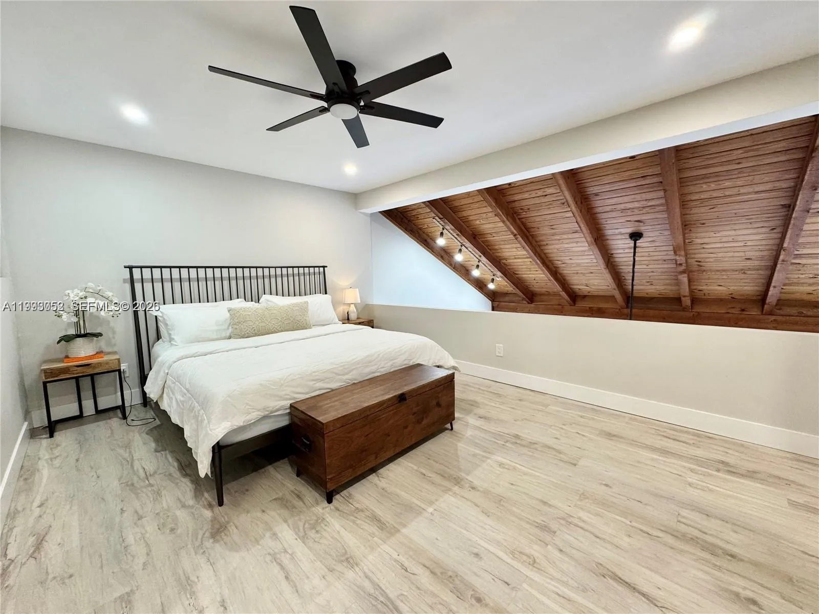 1490 Nw 113th Way, Pembroke Pines, Florida 33026, Pembroke Pines, Florida 33026, 3 Bedrooms Bedrooms, ,3 BathroomsBathrooms,Residential Lease,For Rent,1490 Nw 113th Way, Pembroke Pines, Florida 33026,A11993052