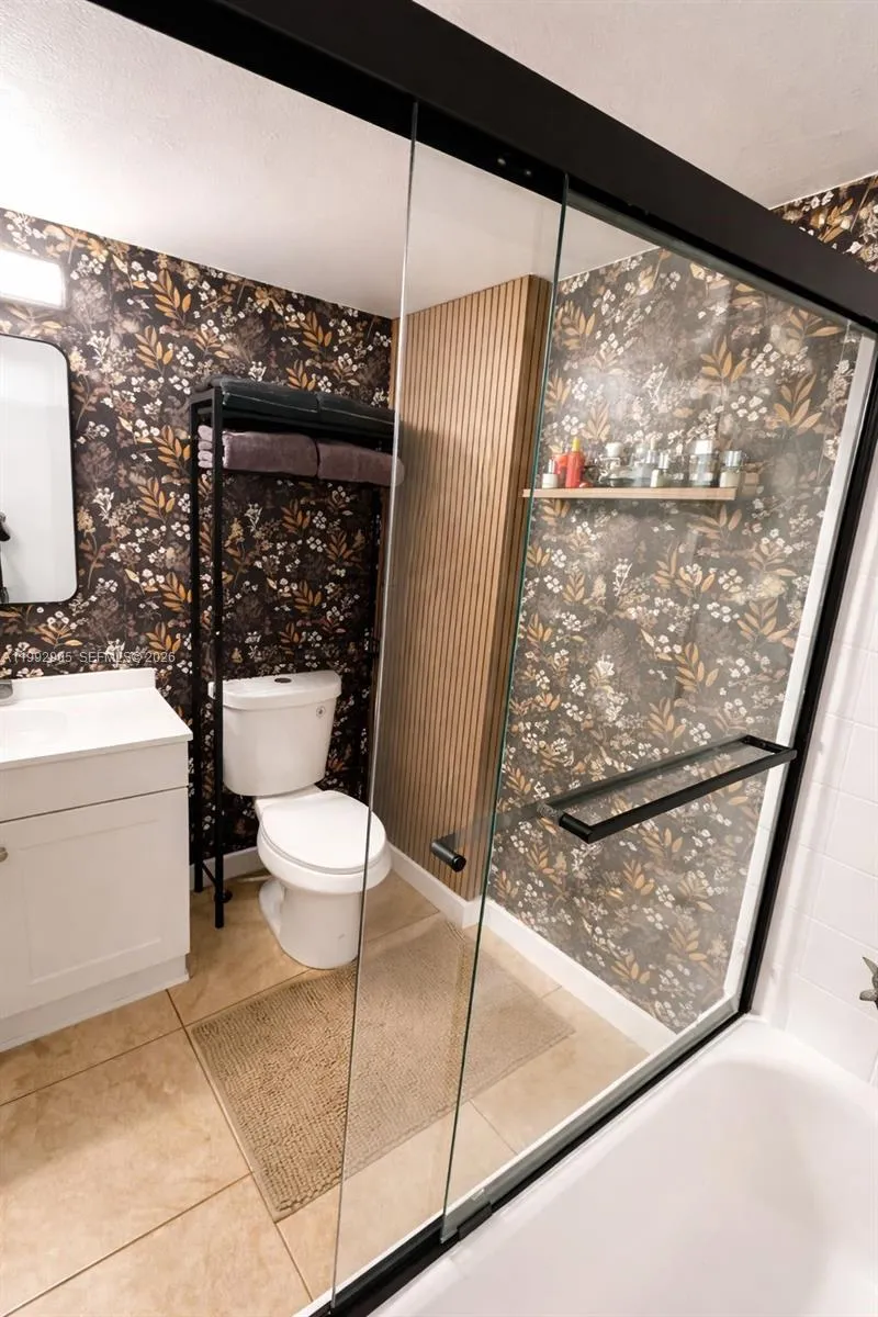 16851 Ne 23rd Ave B604, North Miami Beach, Florida, North Miami Beach, Florida 33160, 2 Bedrooms Bedrooms, ,2 BathroomsBathrooms,Residential,For Sale,16851 Ne 23rd Ave B604, North Miami Beach, Florida,A11992905