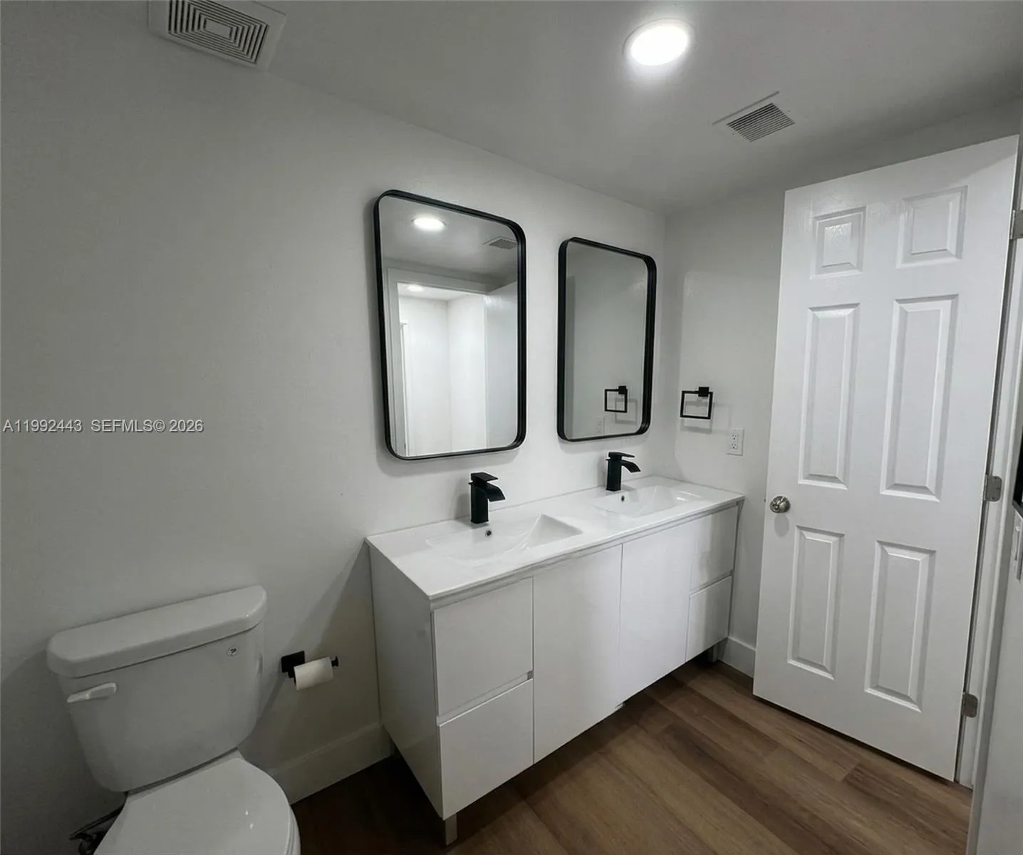 5720 Rock Island Rd 399, Tamarac, Florida 33319, Tamarac, Florida 33319, 2 Bedrooms Bedrooms, ,2 BathroomsBathrooms,Residential Lease,For Rent,5720 Rock Island Rd 399, Tamarac, Florida 33319,A11992443