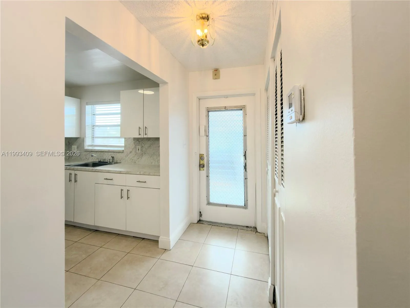 609 S State Road 7 1c, Margate, Florida 33068, Margate, Florida 33068, 2 Bedrooms Bedrooms, ,2 BathroomsBathrooms,Residential Lease,For Rent,609 S State Road 7 1c, Margate, Florida 33068,A11993409