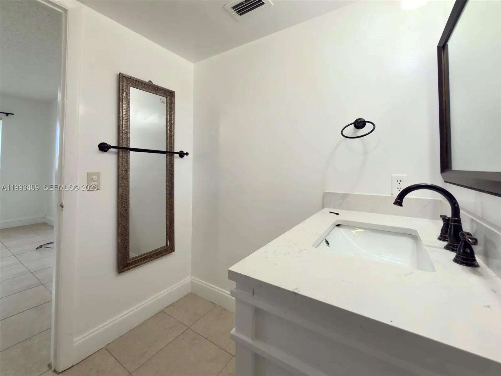 609 S State Road 7 1c, Margate, Florida 33068, Margate, Florida 33068, 2 Bedrooms Bedrooms, ,2 BathroomsBathrooms,Residential Lease,For Rent,609 S State Road 7 1c, Margate, Florida 33068,A11993409