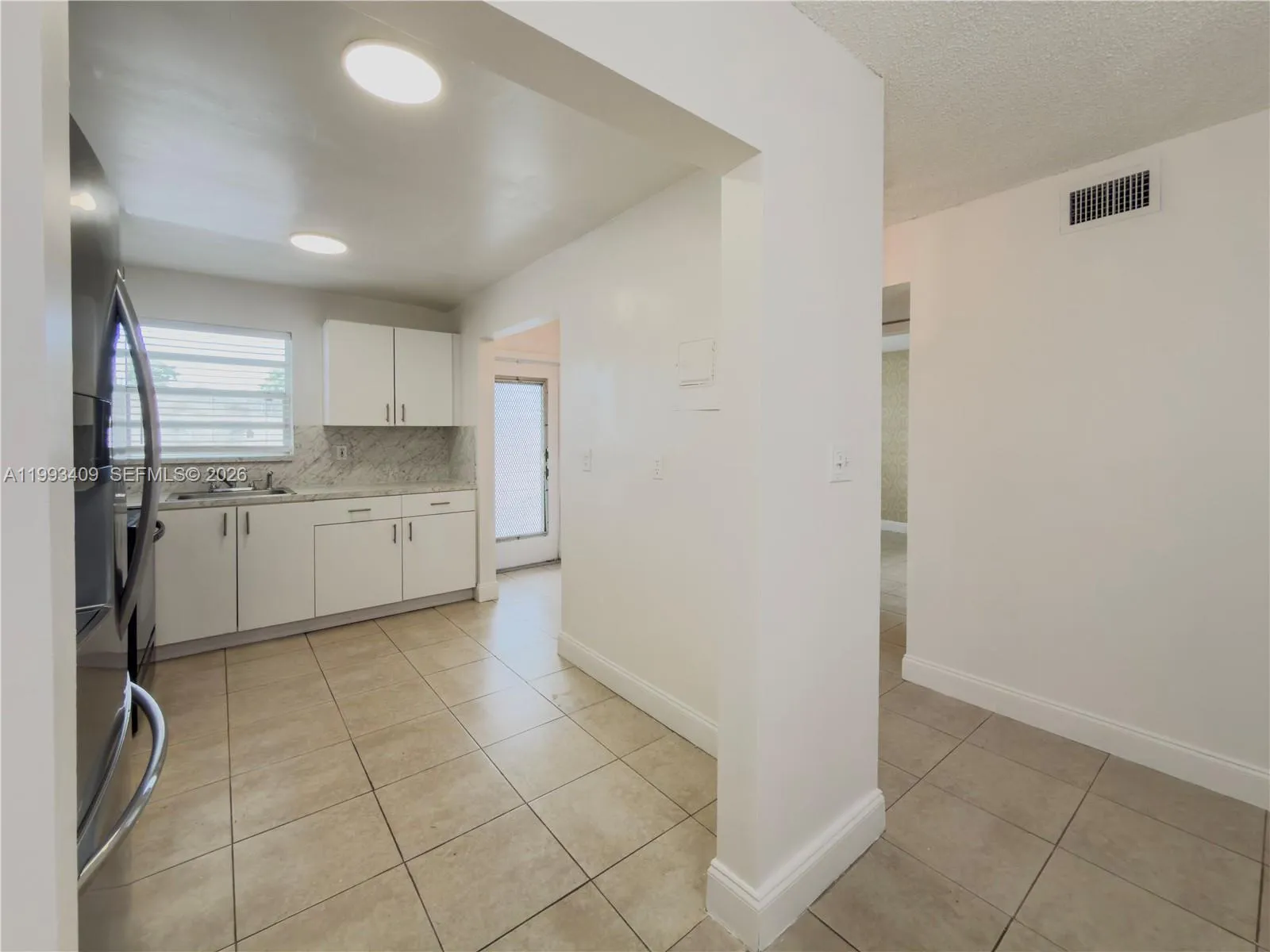 609 S State Road 7 1c, Margate, Florida 33068, Margate, Florida 33068, 2 Bedrooms Bedrooms, ,2 BathroomsBathrooms,Residential Lease,For Rent,609 S State Road 7 1c, Margate, Florida 33068,A11993409