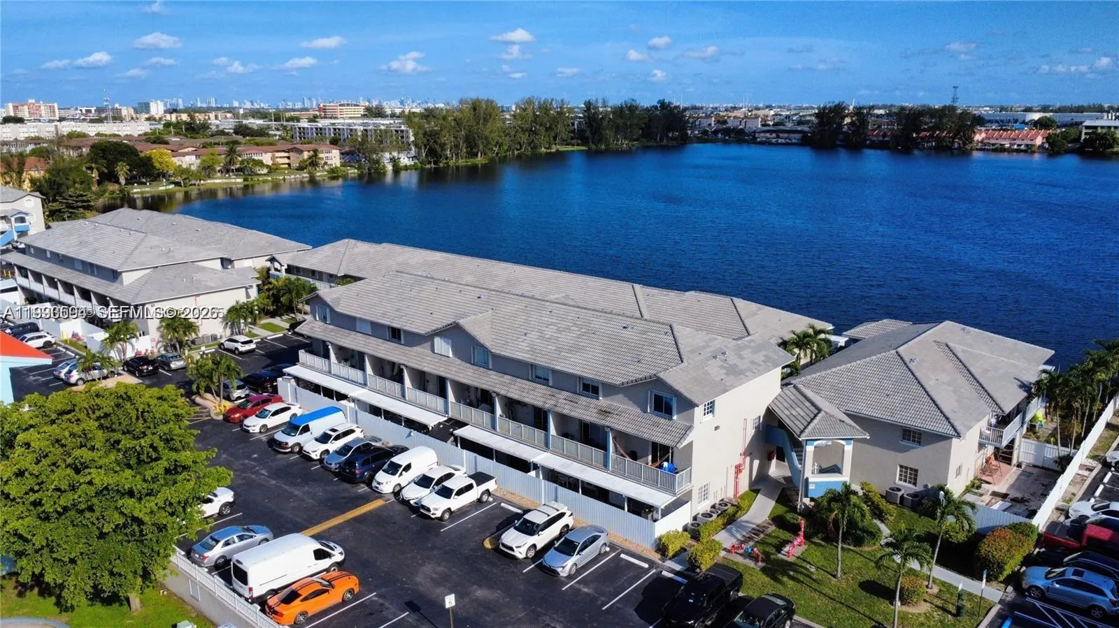 8360 Nw 103rd St 204e, Hialeah Gardens, Florida 33, Hialeah Gardens, Florida 33016, 2 Bedrooms Bedrooms, ,2 BathroomsBathrooms,Residential Lease,For Rent,8360 Nw 103rd St 204e, Hialeah Gardens, Florida 33,A11993594