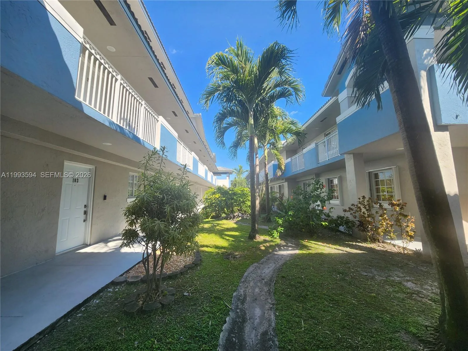 8360 Nw 103rd St 204e, Hialeah Gardens, Florida 33, Hialeah Gardens, Florida 33016, 2 Bedrooms Bedrooms, ,2 BathroomsBathrooms,Residential Lease,For Rent,8360 Nw 103rd St 204e, Hialeah Gardens, Florida 33,A11993594
