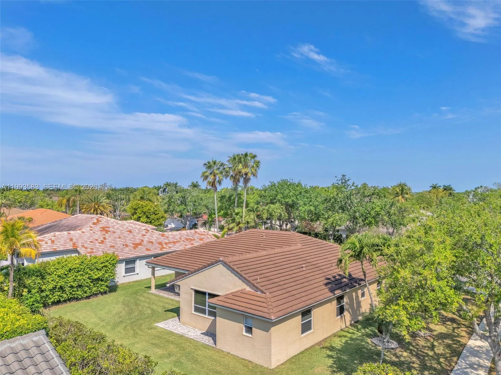 290 Landings Blvd, Weston, Florida 33327, Weston, Florida 33327, 4 Bedrooms Bedrooms, ,3 BathroomsBathrooms,Residential,For Sale,290 Landings Blvd, Weston, Florida 33327,A11993583