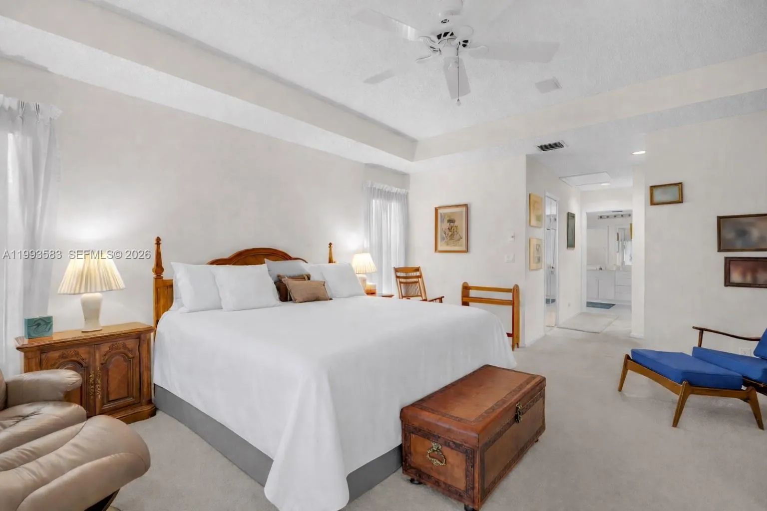 290 Landings Blvd, Weston, Florida 33327, Weston, Florida 33327, 4 Bedrooms Bedrooms, ,3 BathroomsBathrooms,Residential,For Sale,290 Landings Blvd, Weston, Florida 33327,A11993583