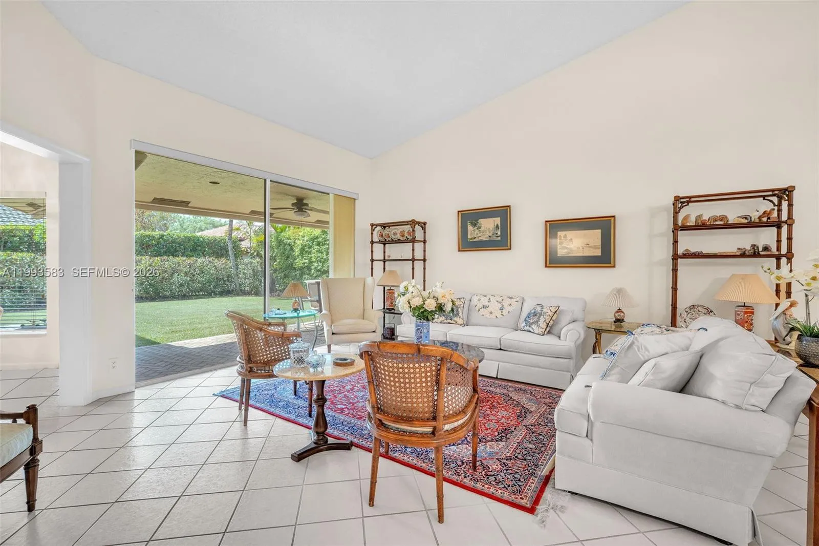 290 Landings Blvd, Weston, Florida 33327, Weston, Florida 33327, 4 Bedrooms Bedrooms, ,3 BathroomsBathrooms,Residential,For Sale,290 Landings Blvd, Weston, Florida 33327,A11993583