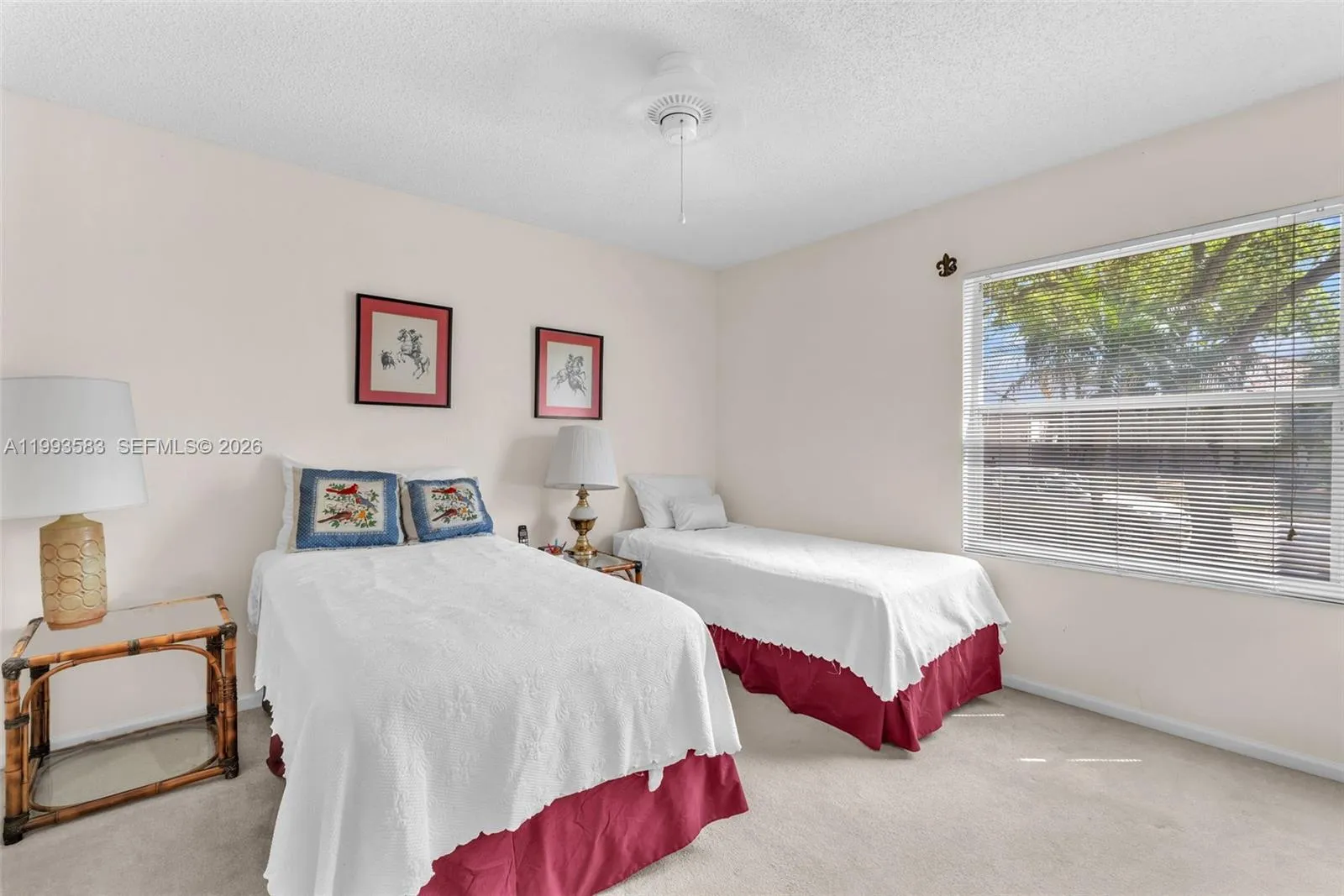 290 Landings Blvd, Weston, Florida 33327, Weston, Florida 33327, 4 Bedrooms Bedrooms, ,3 BathroomsBathrooms,Residential,For Sale,290 Landings Blvd, Weston, Florida 33327,A11993583