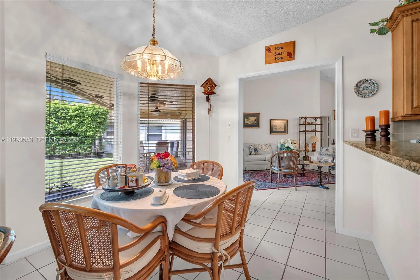 290 Landings Blvd, Weston, Florida 33327, Weston, Florida 33327, 4 Bedrooms Bedrooms, ,3 BathroomsBathrooms,Residential,For Sale,290 Landings Blvd, Weston, Florida 33327,A11993583