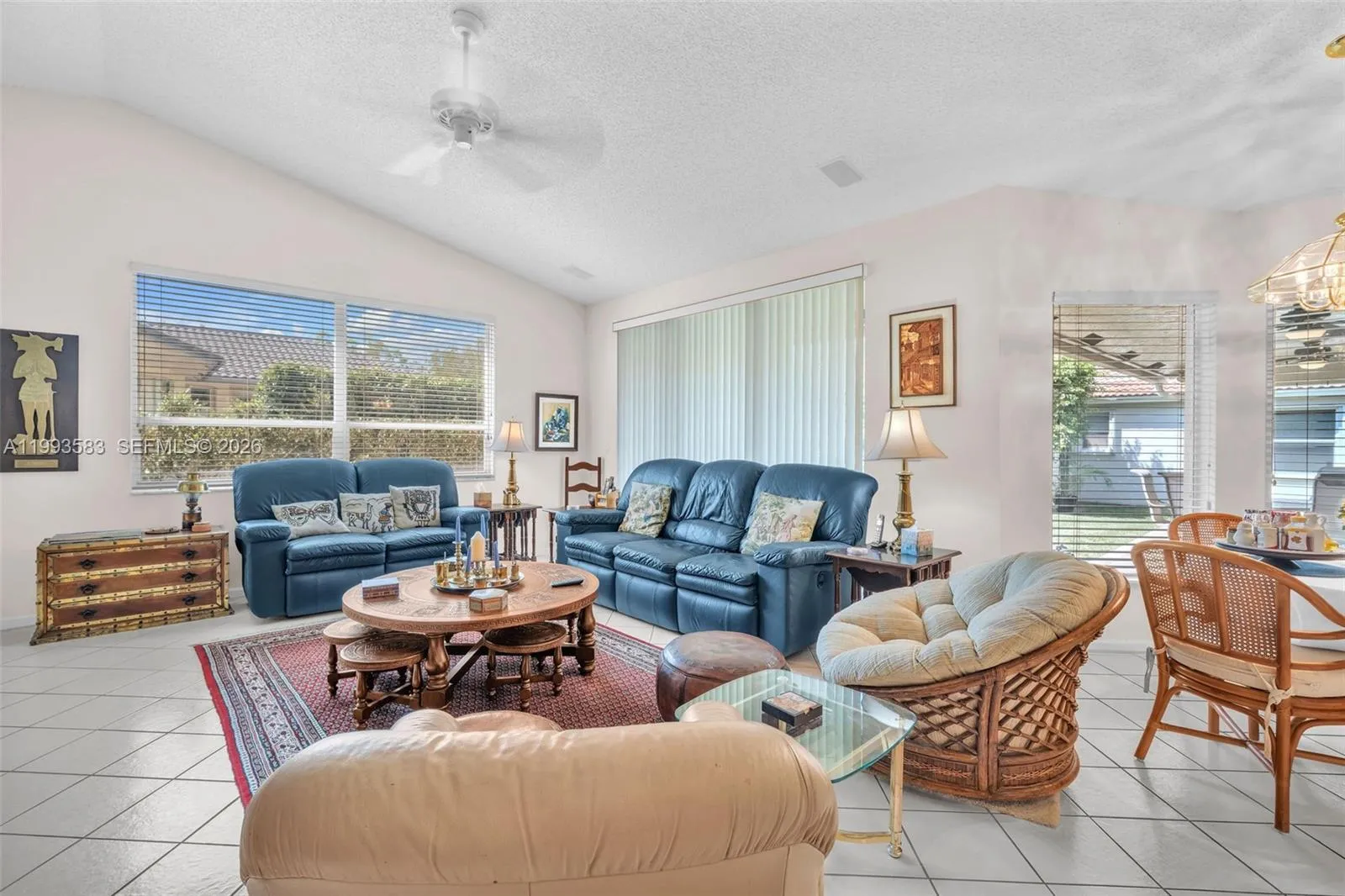 290 Landings Blvd, Weston, Florida 33327, Weston, Florida 33327, 4 Bedrooms Bedrooms, ,3 BathroomsBathrooms,Residential,For Sale,290 Landings Blvd, Weston, Florida 33327,A11993583