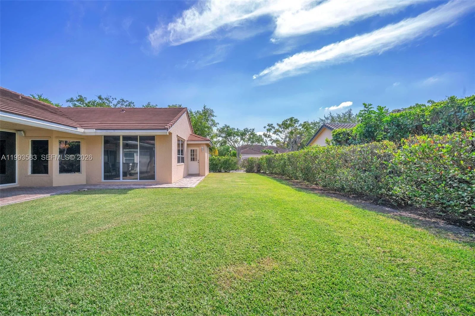 290 Landings Blvd, Weston, Florida 33327, Weston, Florida 33327, 4 Bedrooms Bedrooms, ,3 BathroomsBathrooms,Residential,For Sale,290 Landings Blvd, Weston, Florida 33327,A11993583