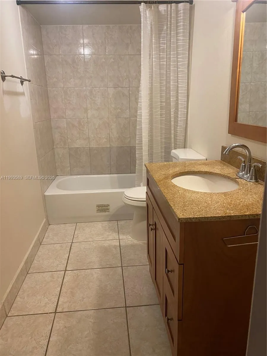 7070 Nw 179th St 206, Hialeah, Florida 33015, Hialeah, Florida 33015, 1 Bedroom Bedrooms, ,1 BathroomBathrooms,Residential Lease,For Rent,7070 Nw 179th St 206, Hialeah, Florida 33015,A11993589