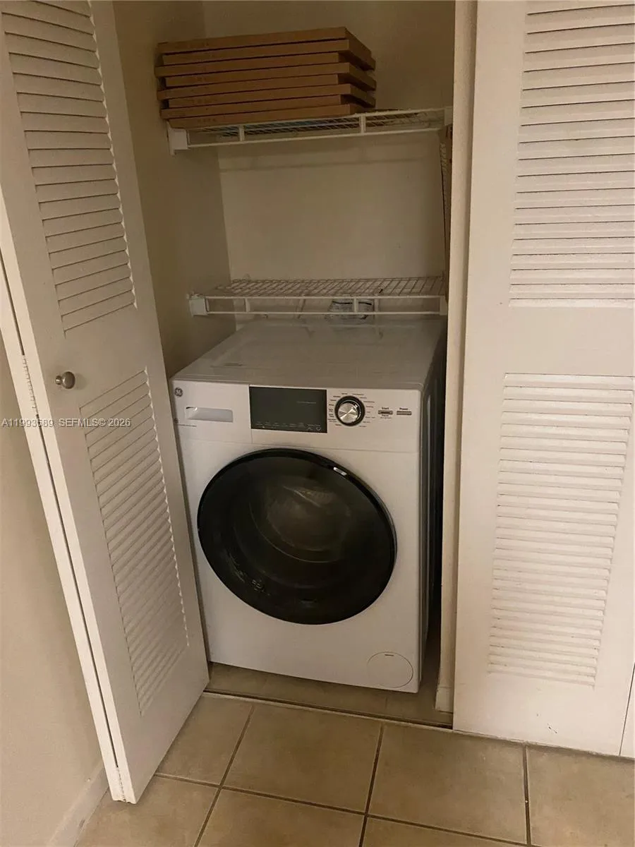 7070 Nw 179th St 206, Hialeah, Florida 33015, Hialeah, Florida 33015, 1 Bedroom Bedrooms, ,1 BathroomBathrooms,Residential Lease,For Rent,7070 Nw 179th St 206, Hialeah, Florida 33015,A11993589