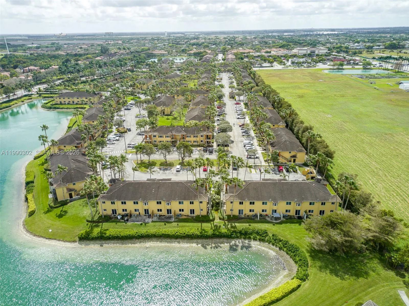 935 Ne 33rd Ter 203, Homestead, Florida 33033, Homestead, Florida 33033, 2 Bedrooms Bedrooms, ,2 BathroomsBathrooms,Residential Lease,For Rent,935 Ne 33rd Ter 203, Homestead, Florida 33033,A11990302