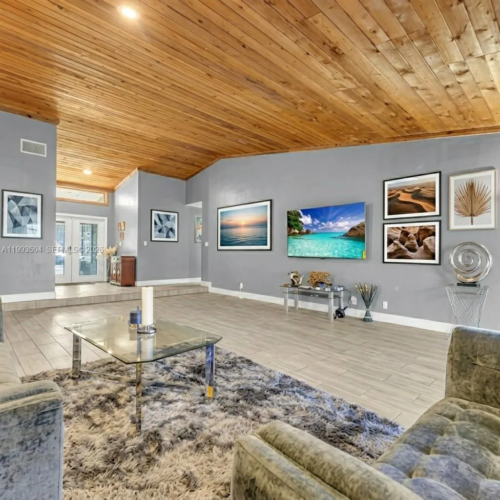 5701 Nw 54th Way, Tamarac, Florida 33319, Tamarac, Florida 33319, 4 Bedrooms Bedrooms, ,2 BathroomsBathrooms,Residential,For Sale,5701 Nw 54th Way, Tamarac, Florida 33319,A11993504