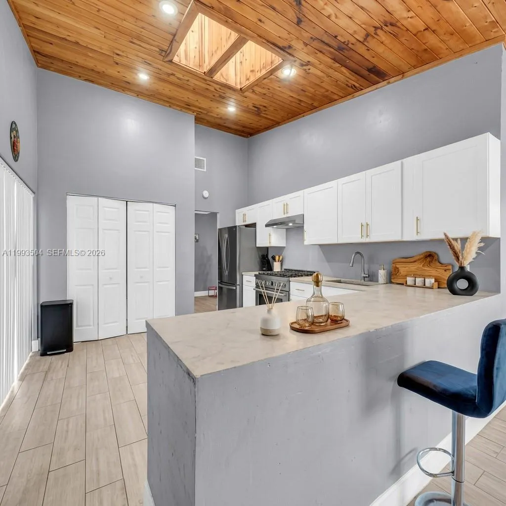 5701 Nw 54th Way, Tamarac, Florida 33319, Tamarac, Florida 33319, 4 Bedrooms Bedrooms, ,2 BathroomsBathrooms,Residential,For Sale,5701 Nw 54th Way, Tamarac, Florida 33319,A11993504